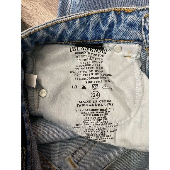 Blank NYC Madison High-Rise Crop Jeans Size 24 - Picture 4 of 5